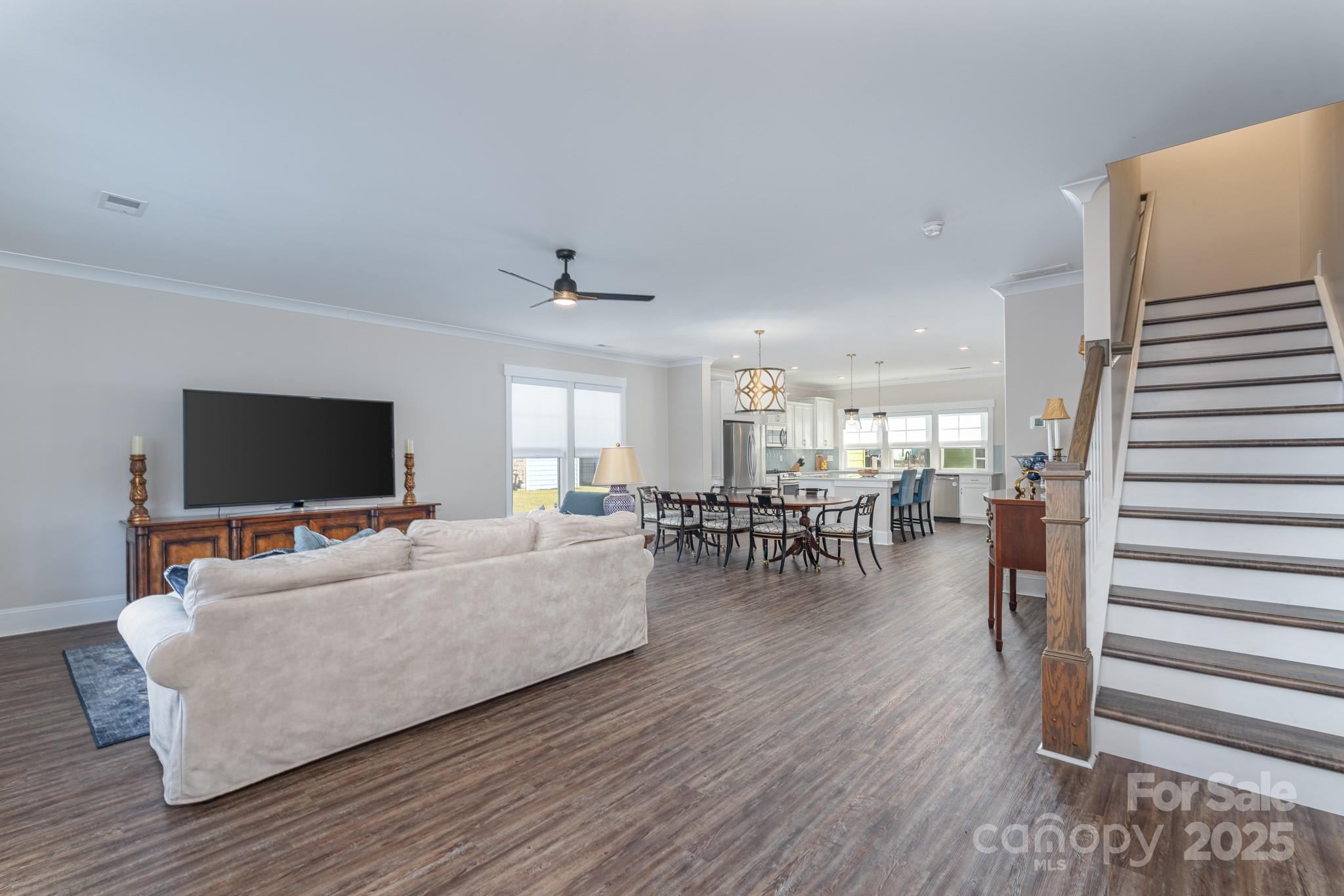 1044 Riverwalk Parkway