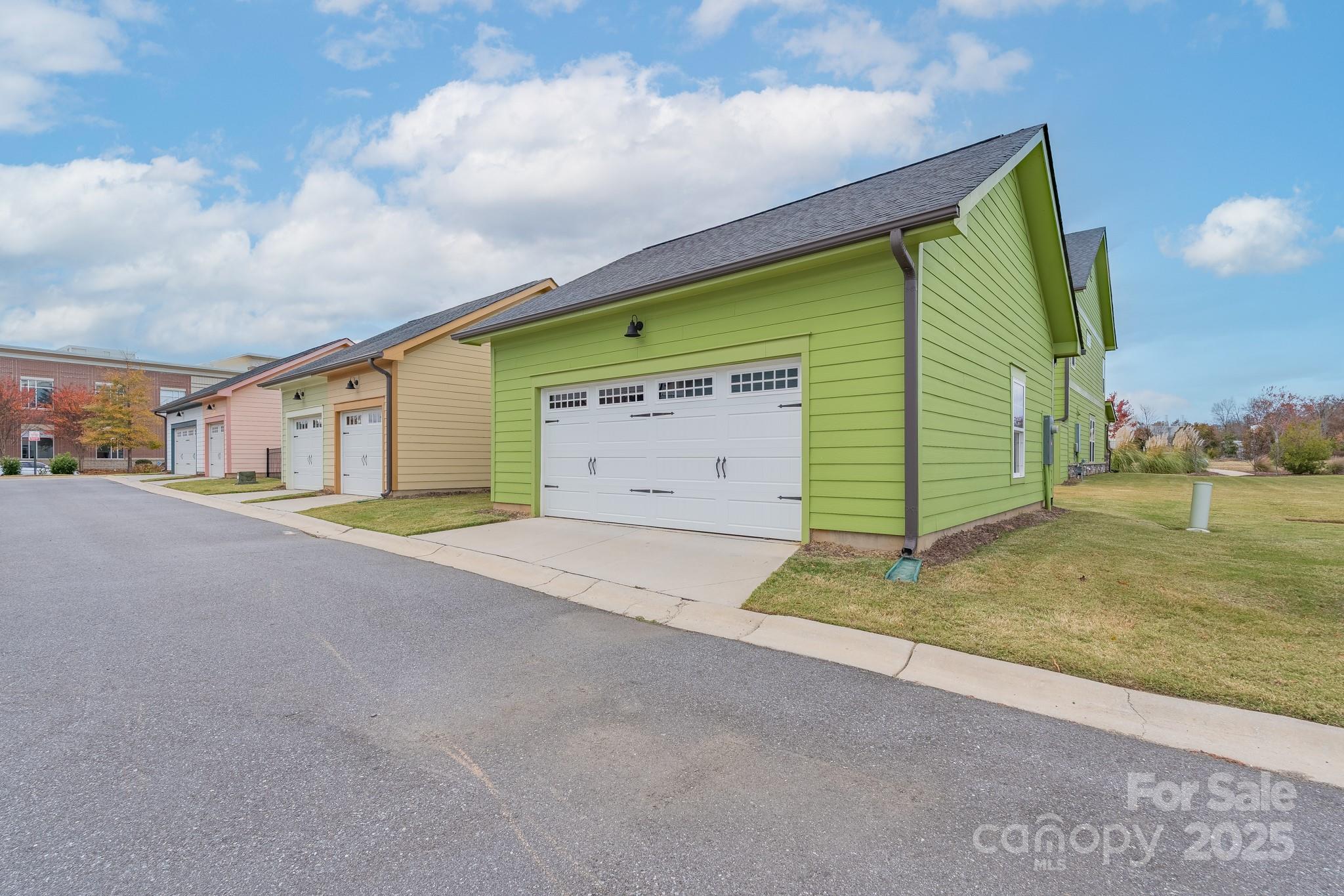 Riverwalk - Residential