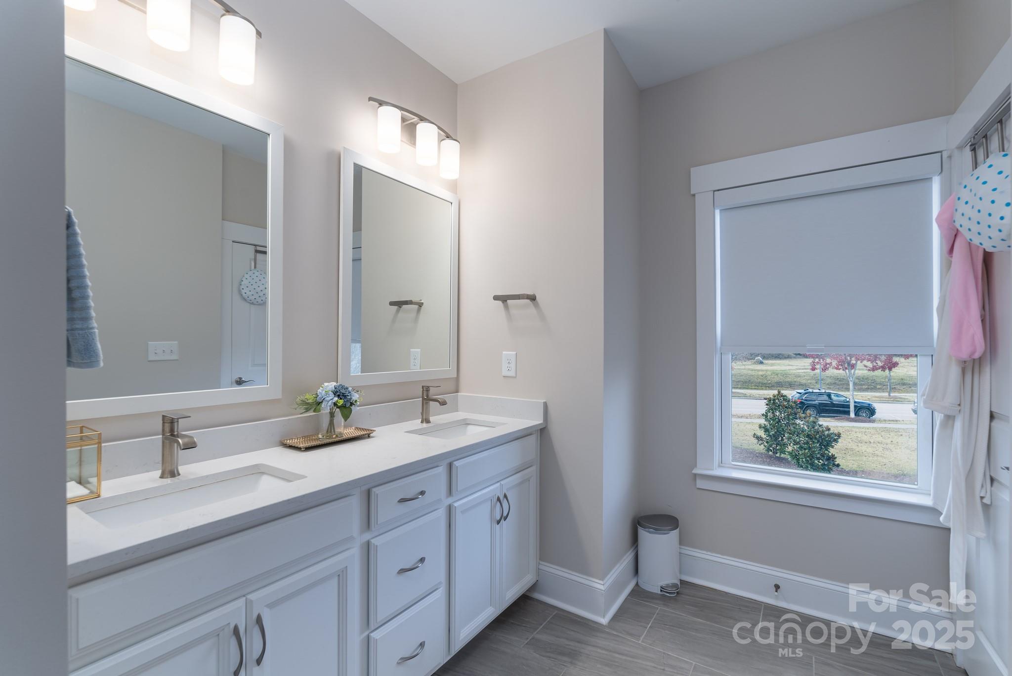 Riverwalk - Residential