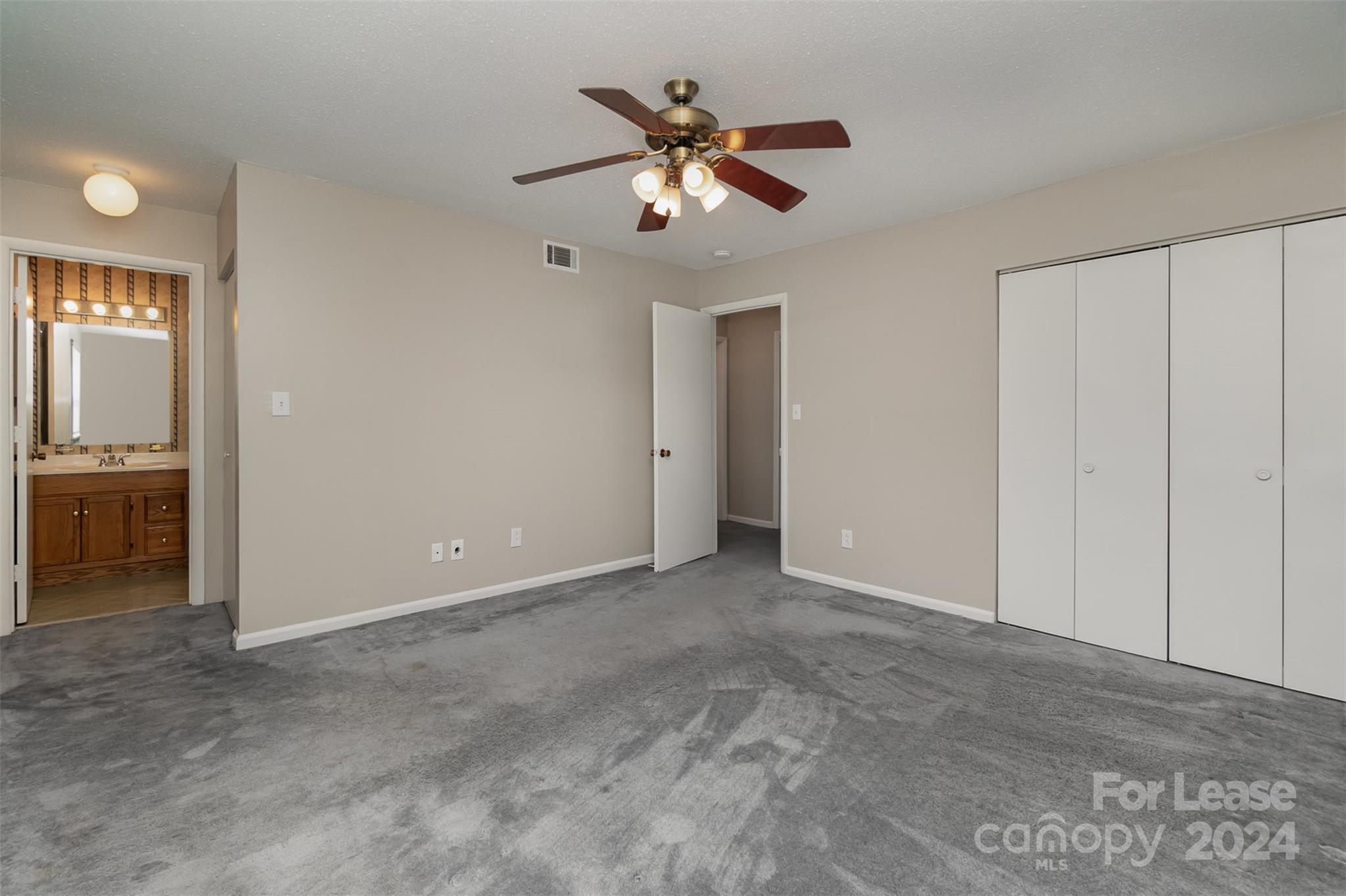 Pawtuckett on the Green - Residential Lease