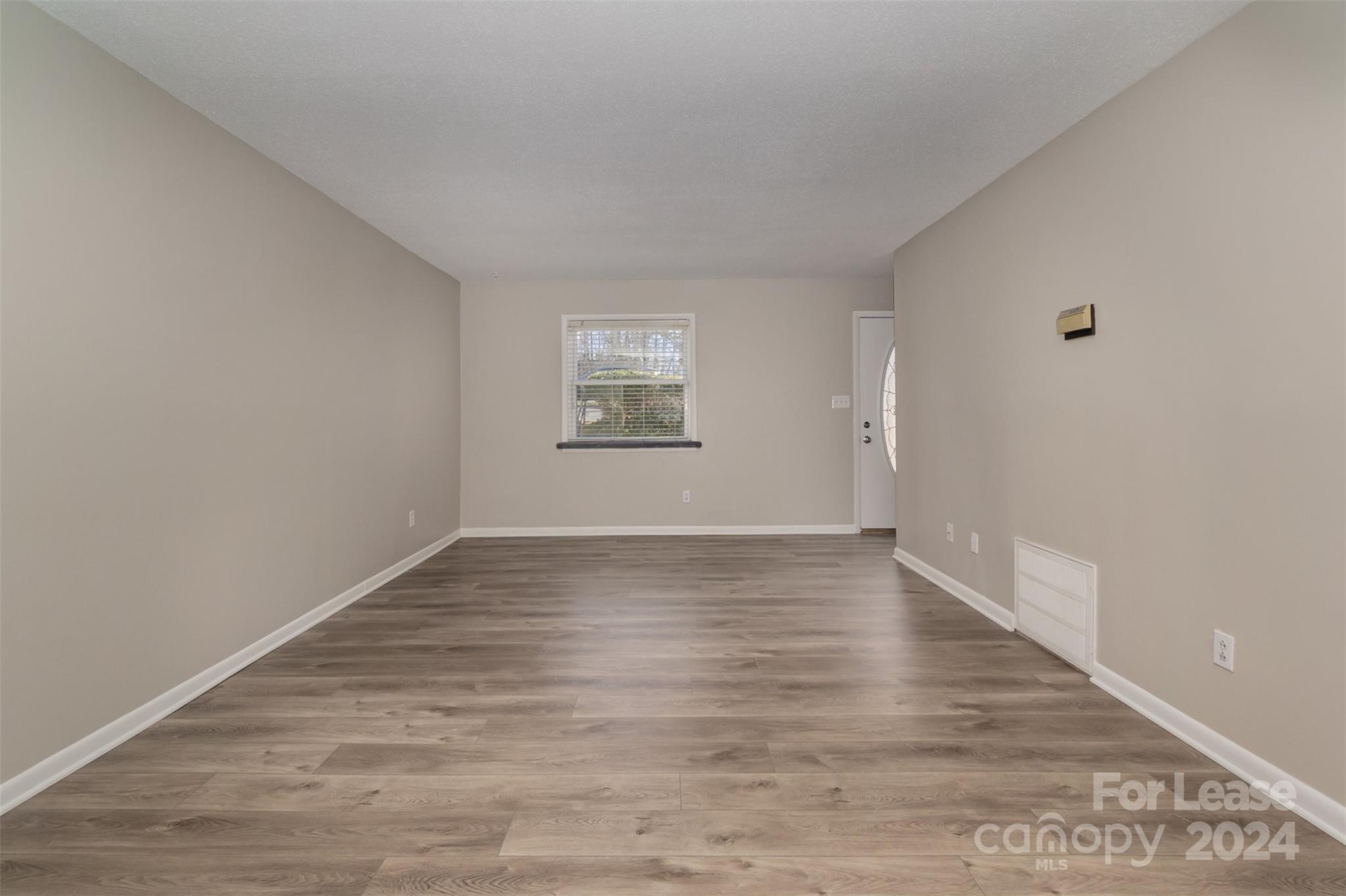 Pawtuckett on the Green - Residential Lease