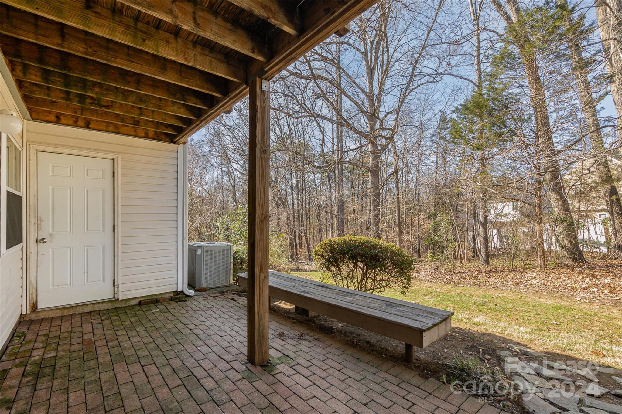 Pawtuckett on the Green - Residential Lease