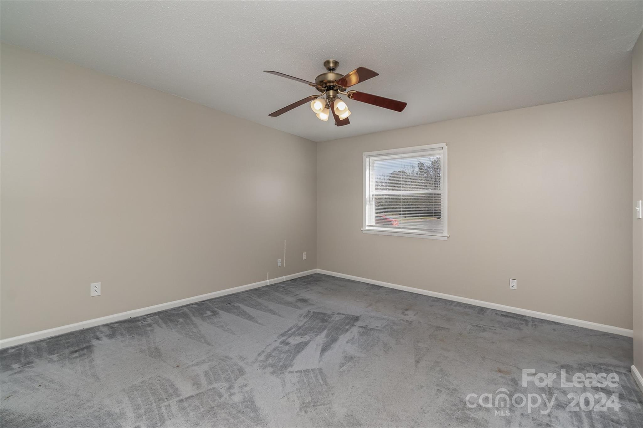 Pawtuckett on the Green - Residential Lease