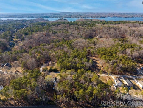 Photo of 17307 Green Hill Road, Charlotte, NC 28278 (MLS # 4435364)