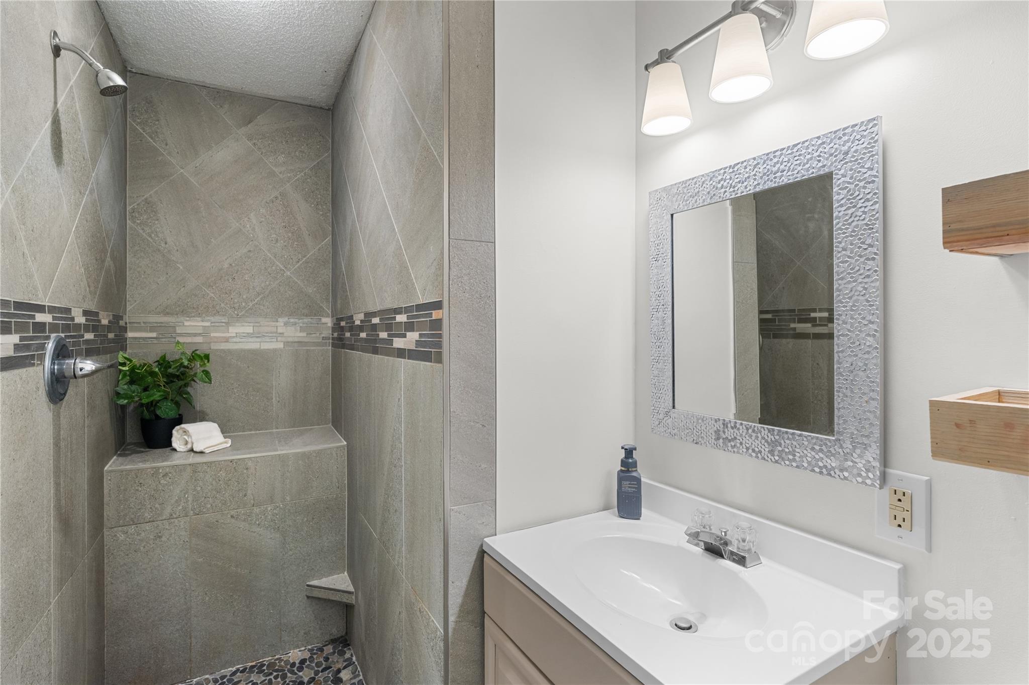 Farmwood Acres - Residential