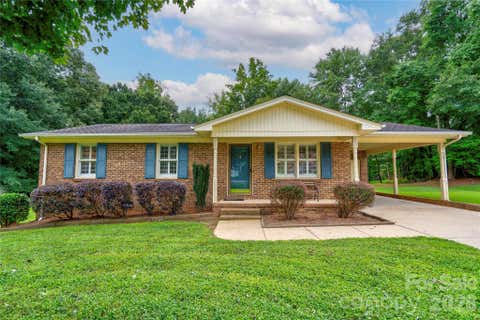 Photo of 609 Blythe Street, Shelby, NC 28152 (MLS # 4416905)