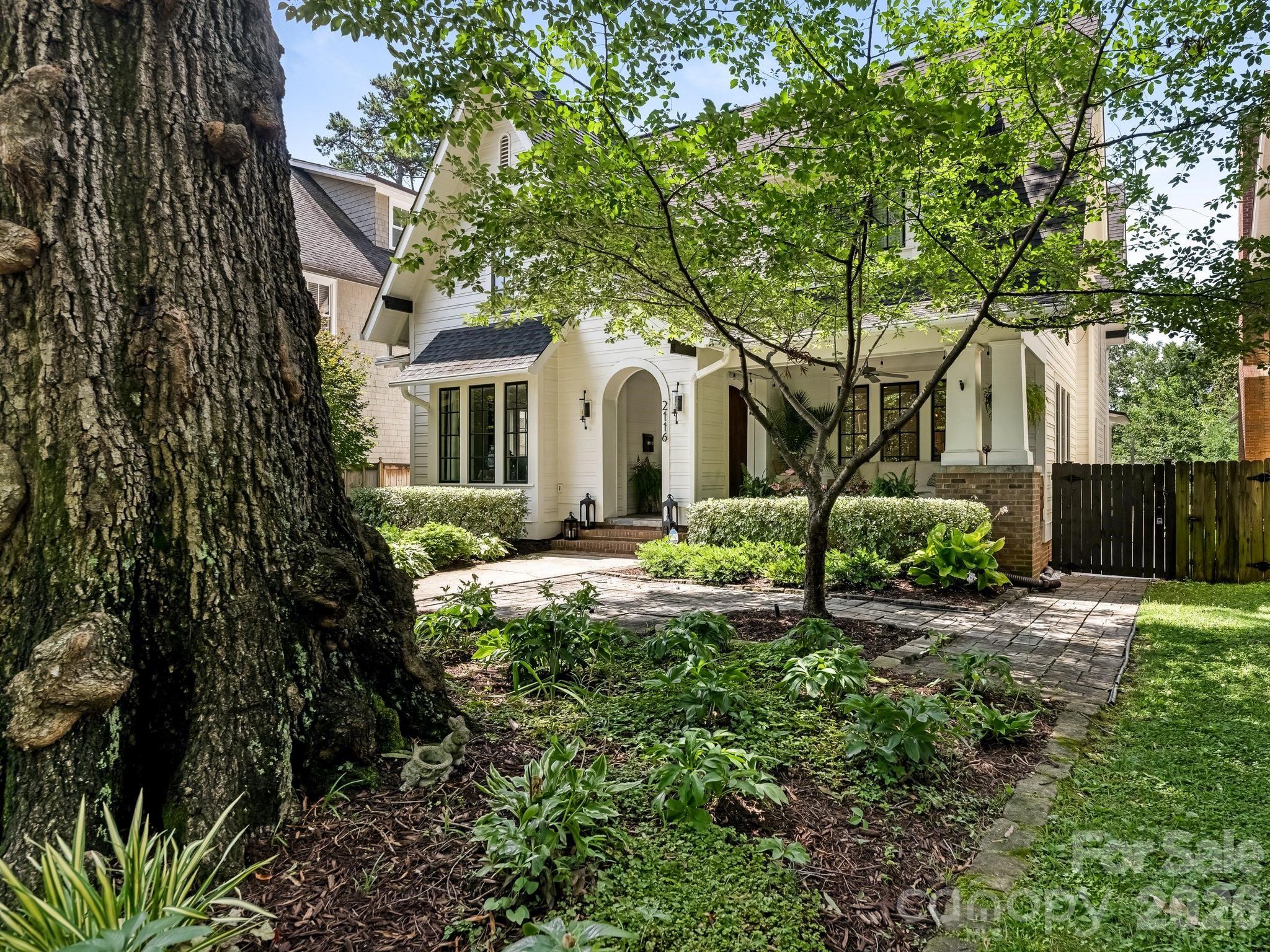2116 Midwood Place