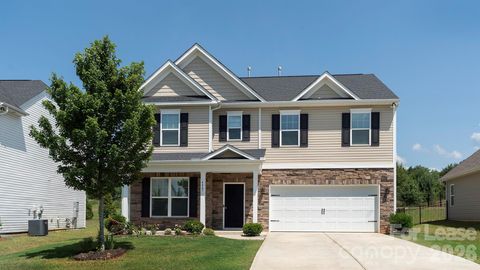 Photo of 4467 Dover Court #6, Denver, NC 28037 (MLS # 4395918)