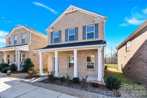 Photo of 1221 Colgher Street, Charlotte, NC 28227 (MLS # 4340556)