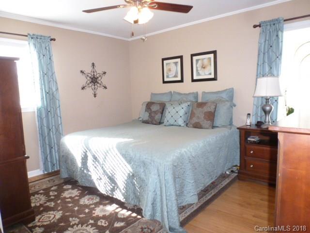 Country Club Heights - Residential