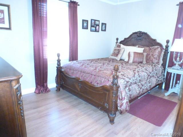 Country Club Heights - Residential