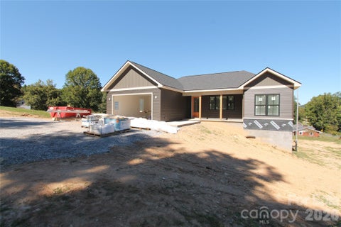 Photo of 86 Whiskey River Run, Hendersonville, NC 28792 (MLS # 4428995)