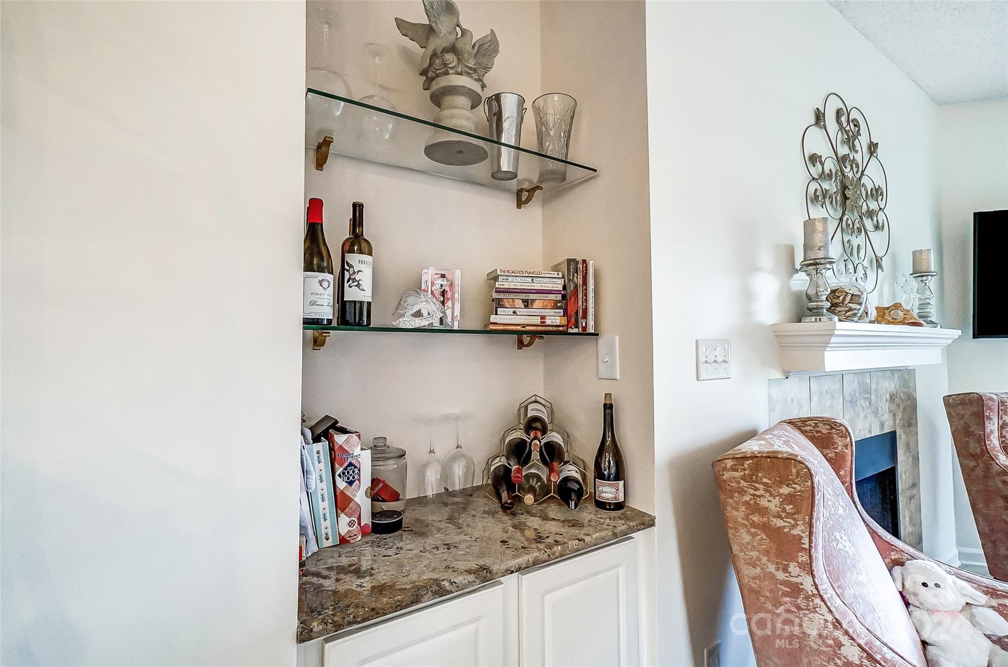 VINEYARD POINT - Residential