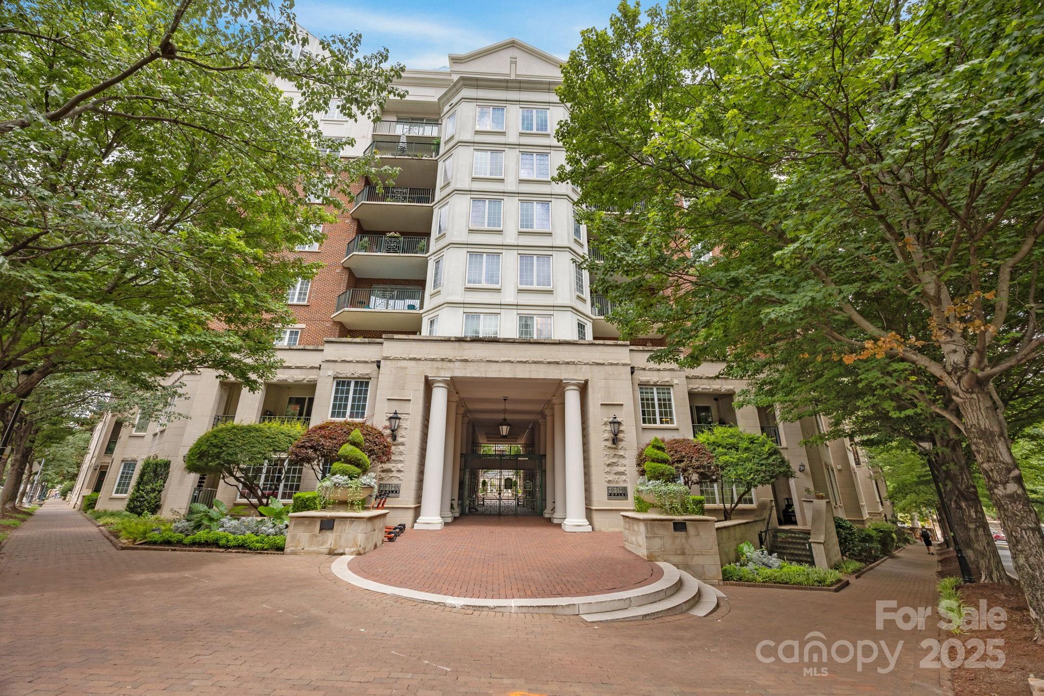 300 W 5TH Street 343