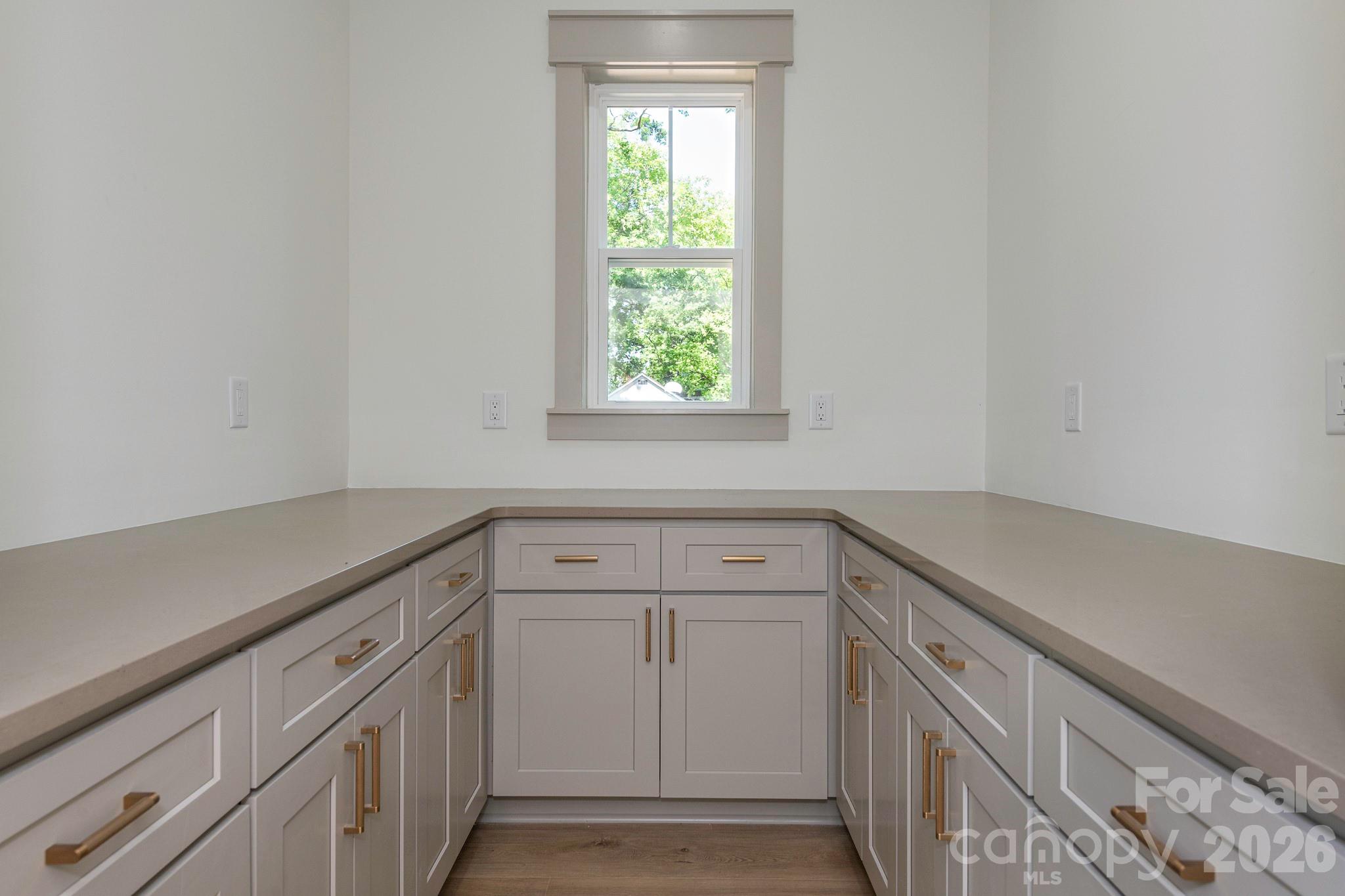 Sunnyside - Residential