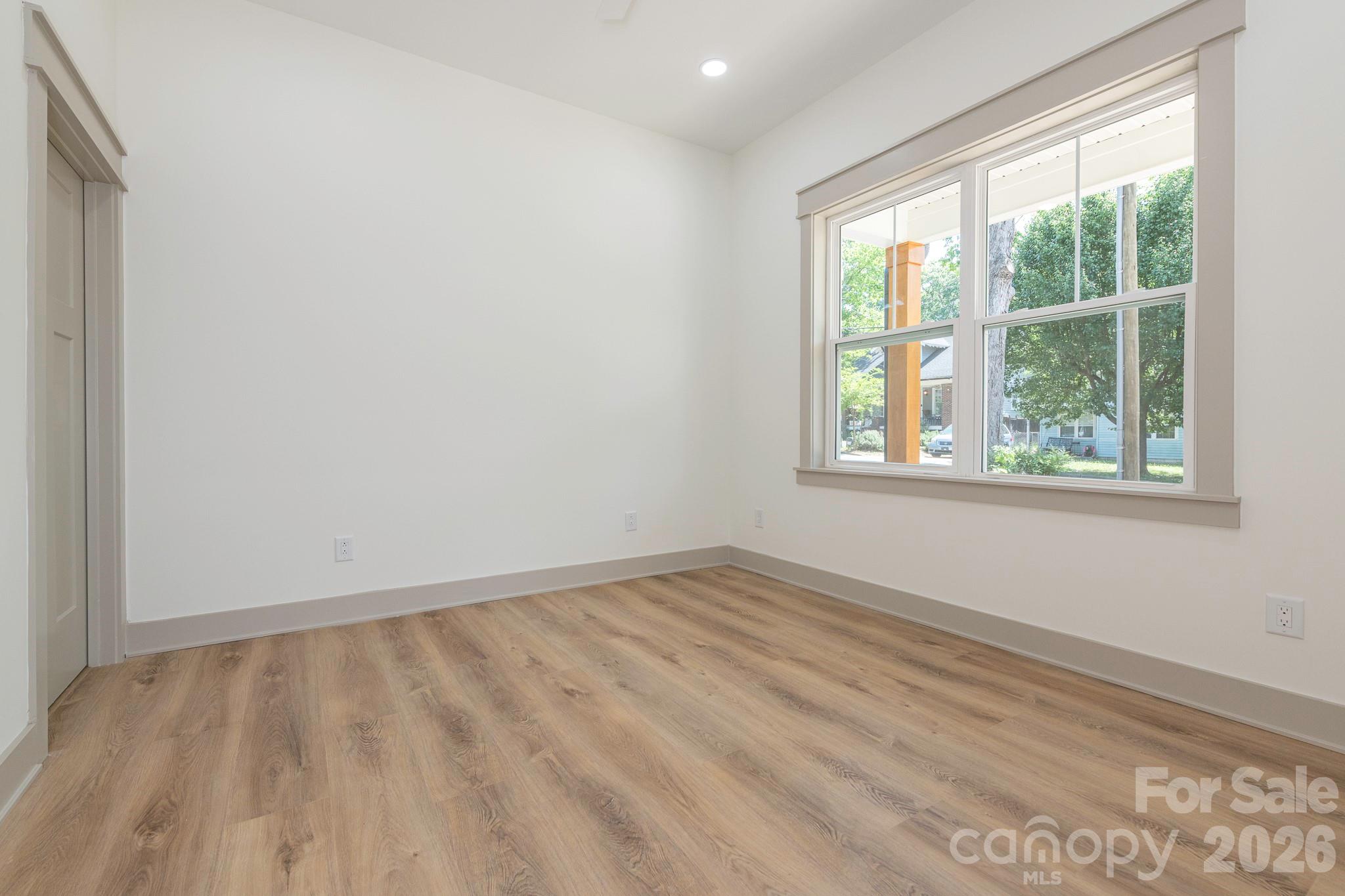 Sunnyside - Residential