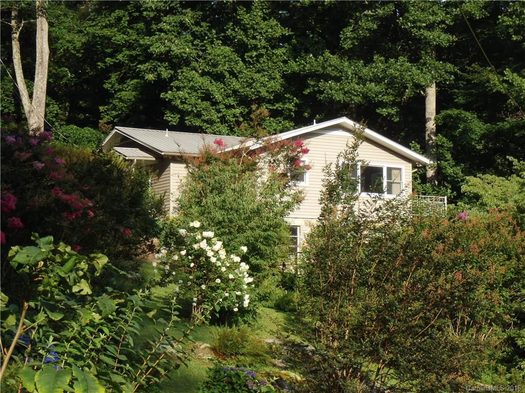 Bat Cave Manor - Residential