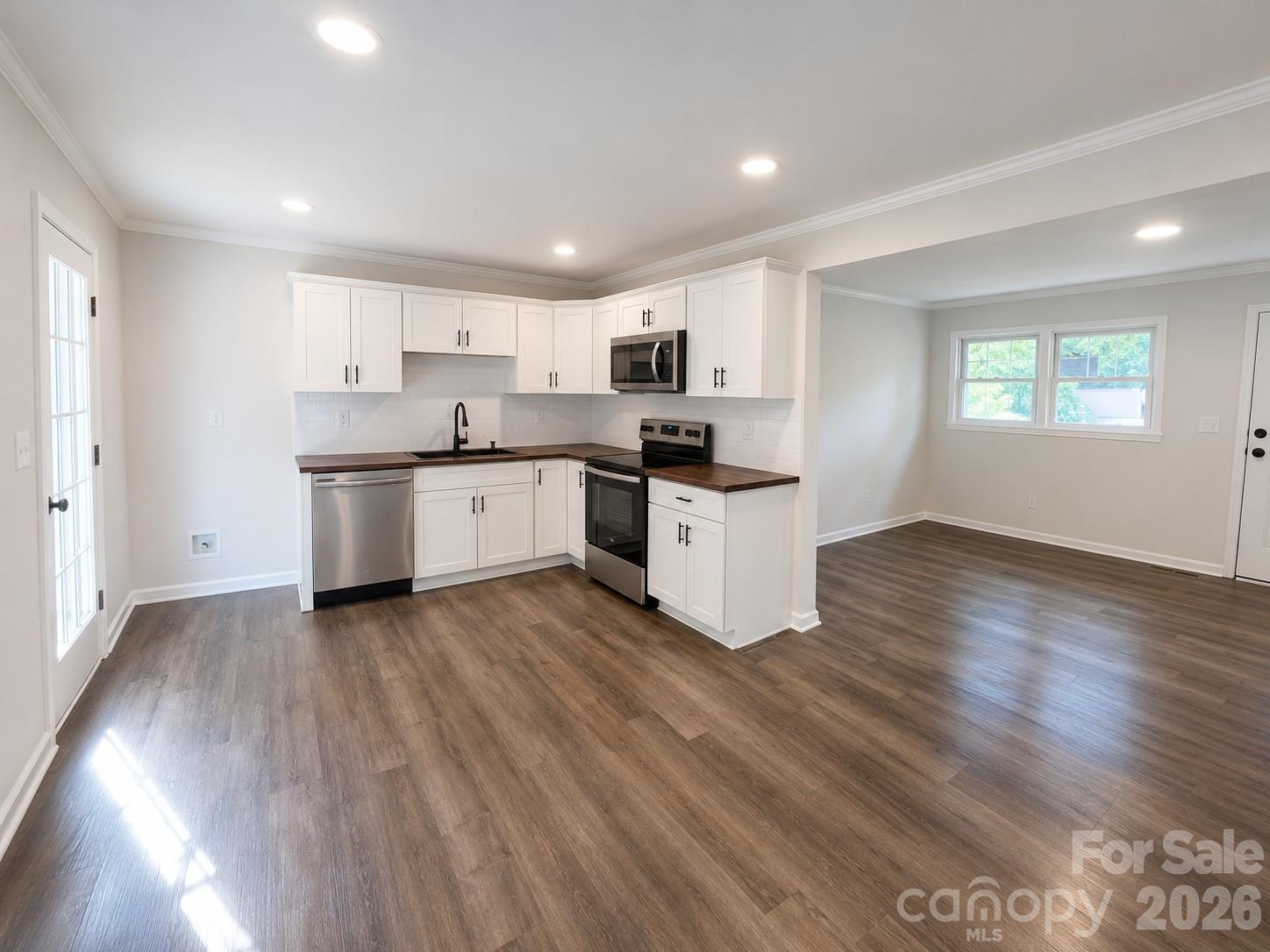 803 Dogwood Drive