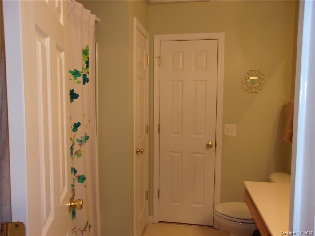 Old Stone Crossing - Residential