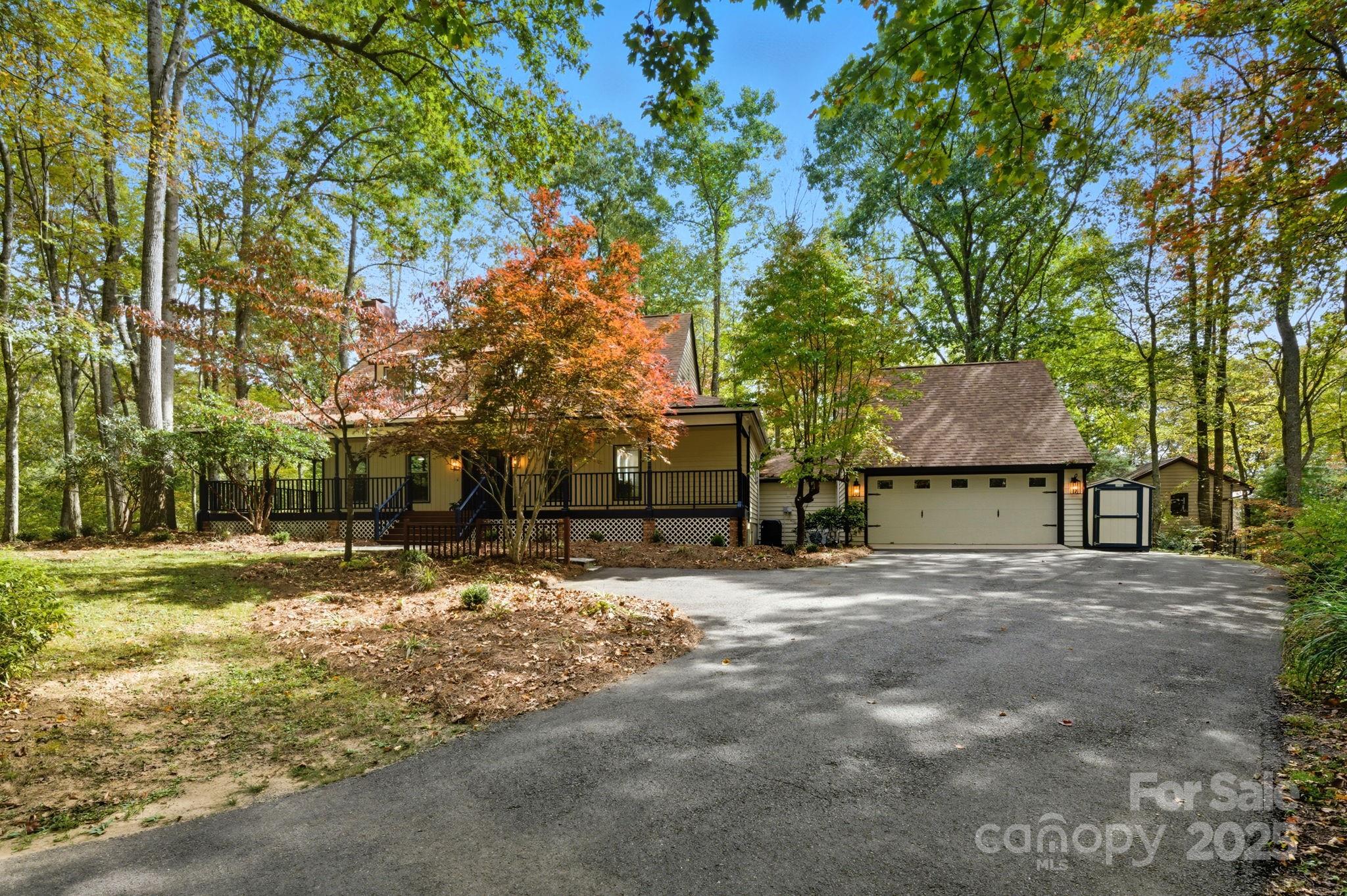 8 Indian Ridge Road