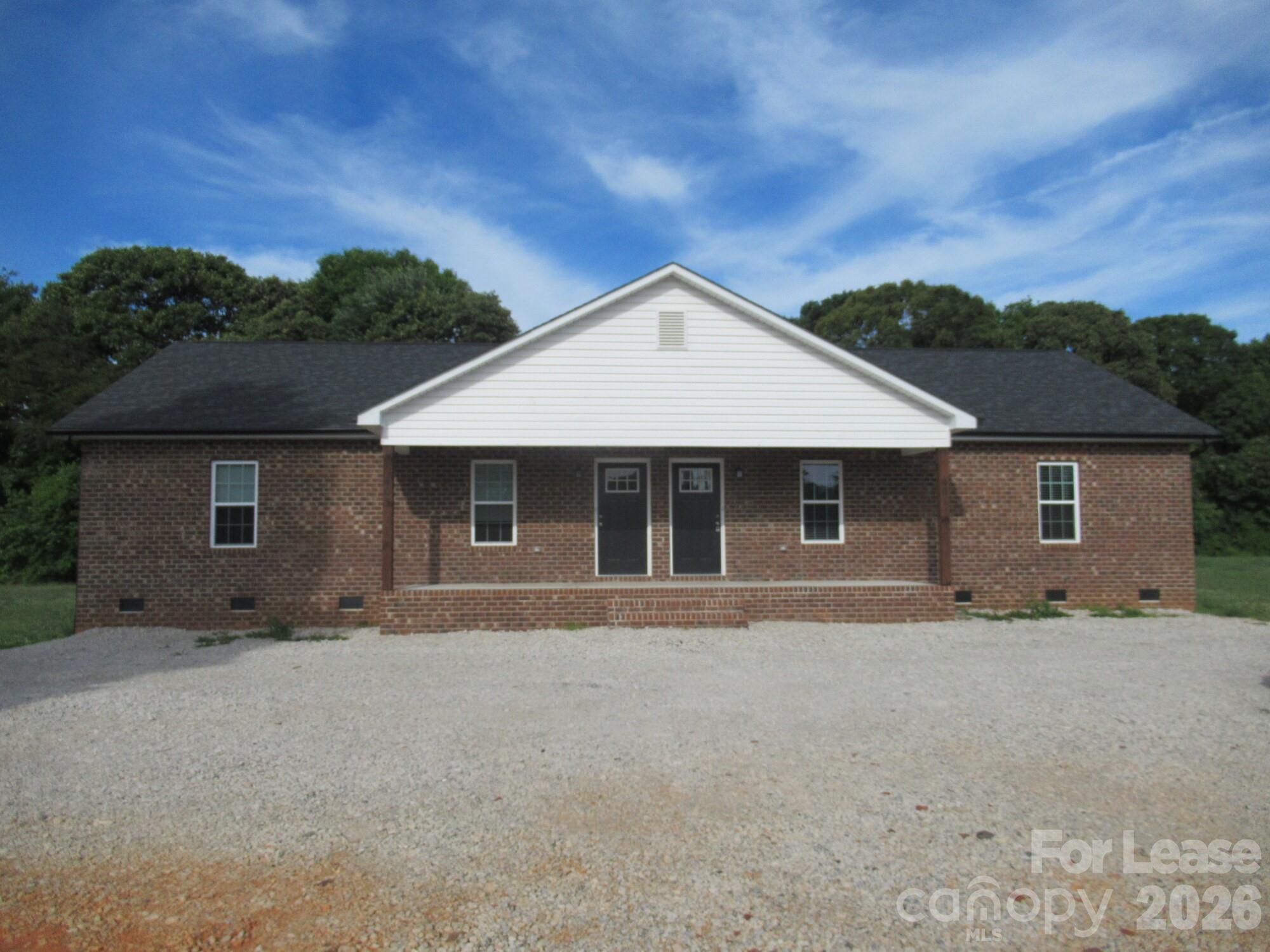 403 Northbrook III School Road