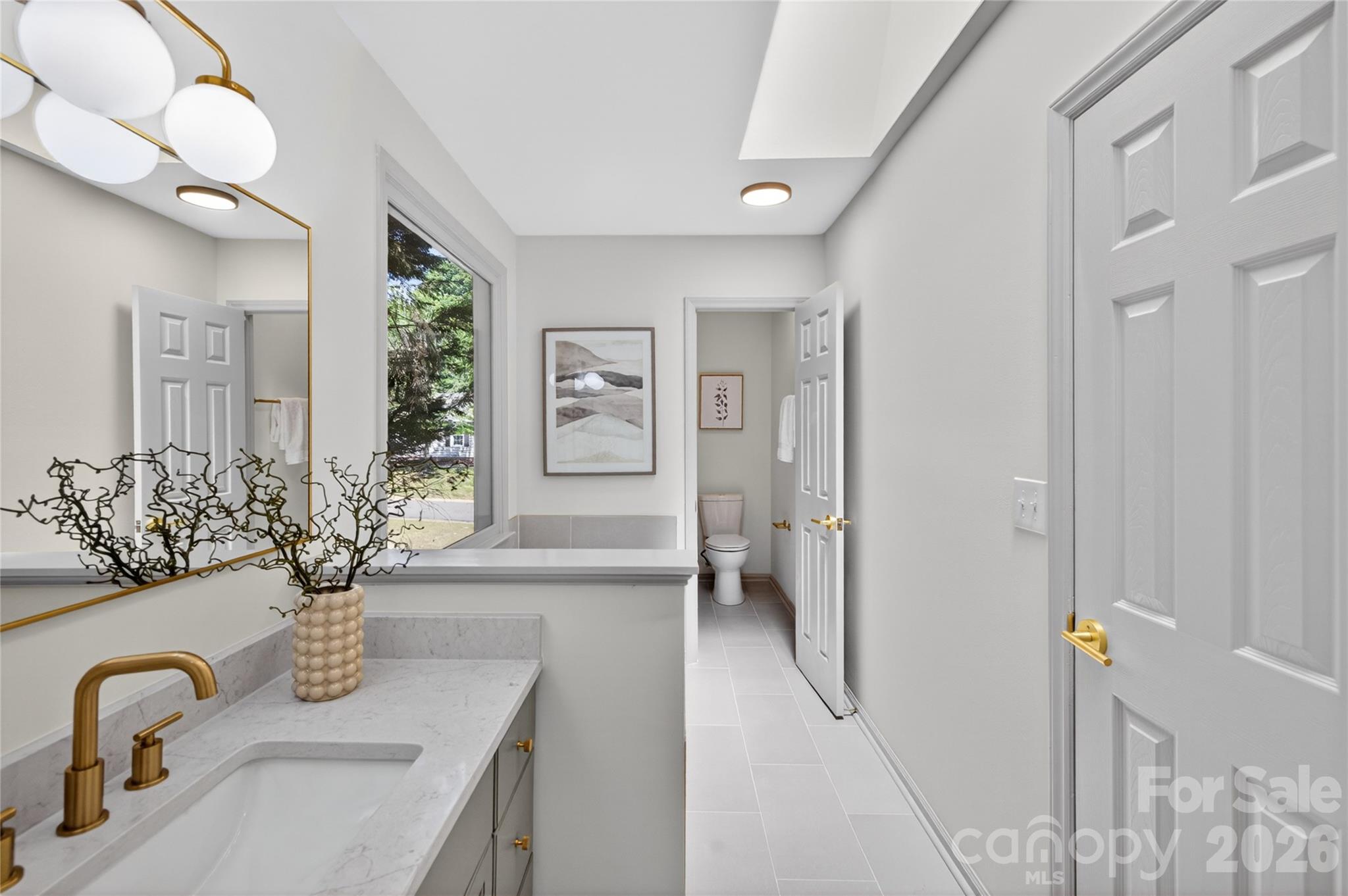 Davis Lake - Residential