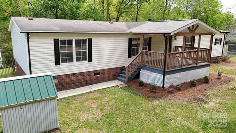 1274 Oakbrook Lane Denver NC 28037