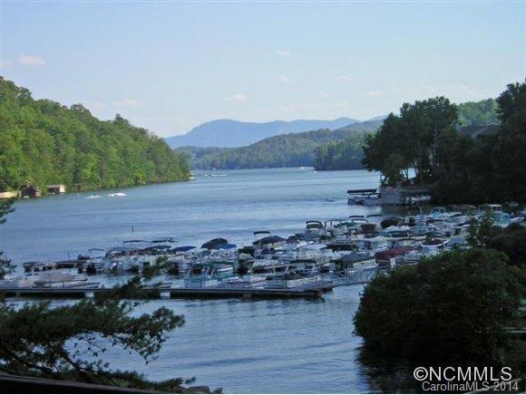 Rumbling Bald on Lake Lure - Residential