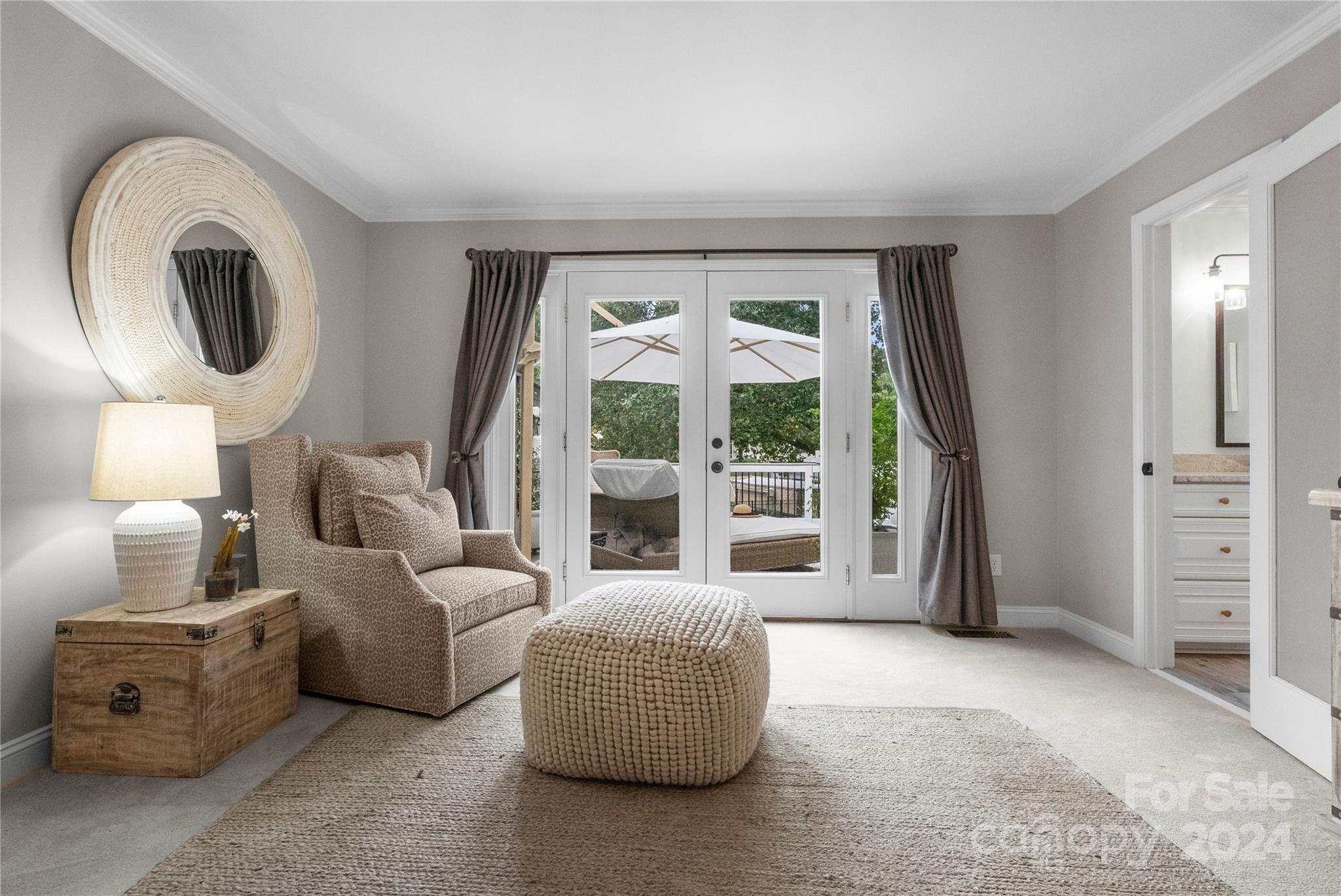 Point Largo - Residential