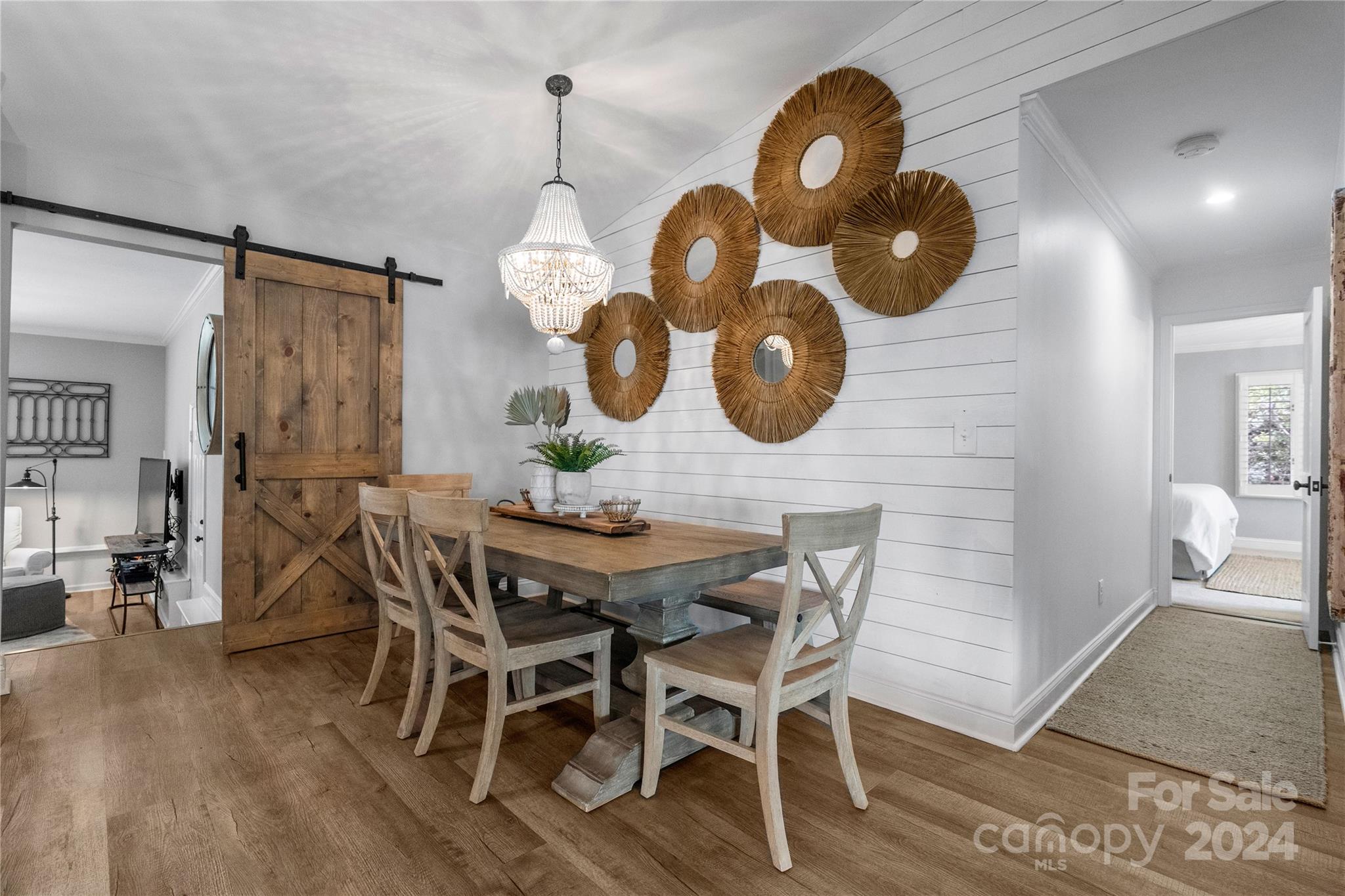 Point Largo - Residential