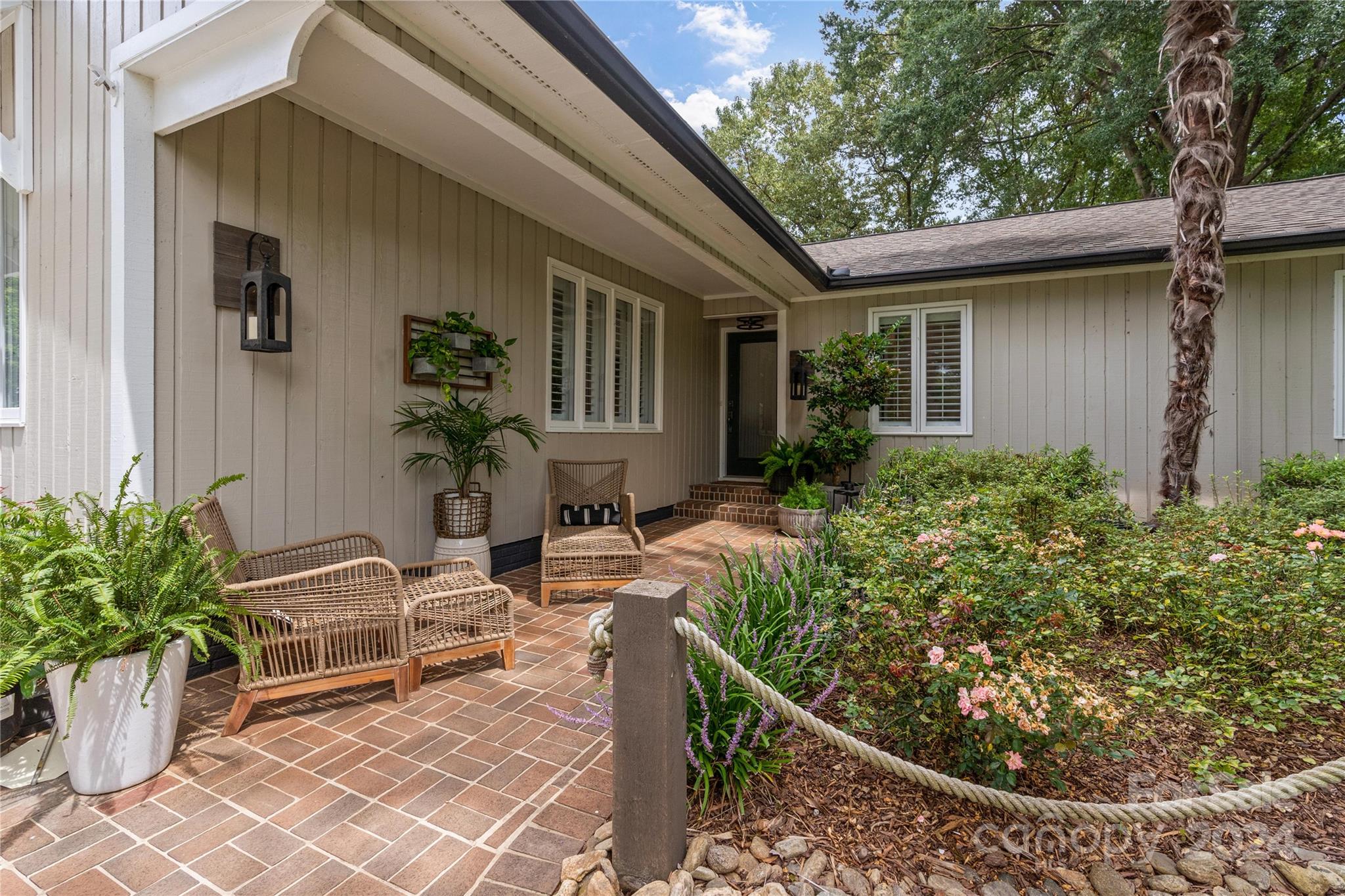 Point Largo - Residential