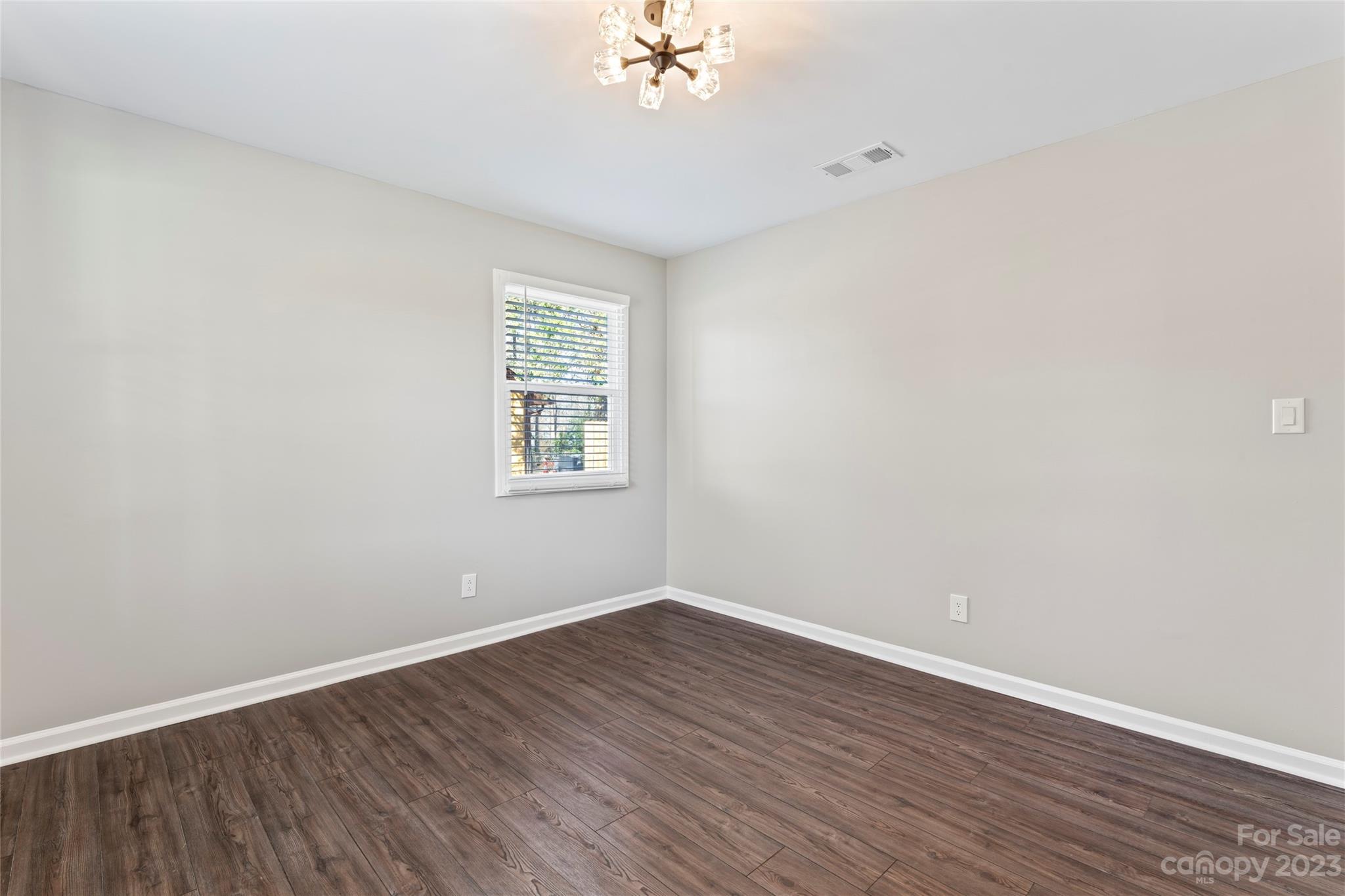 Cobblestone Village - Residential