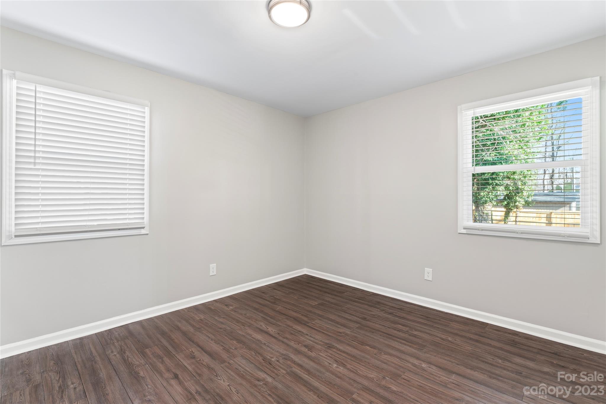 Cobblestone Village - Residential