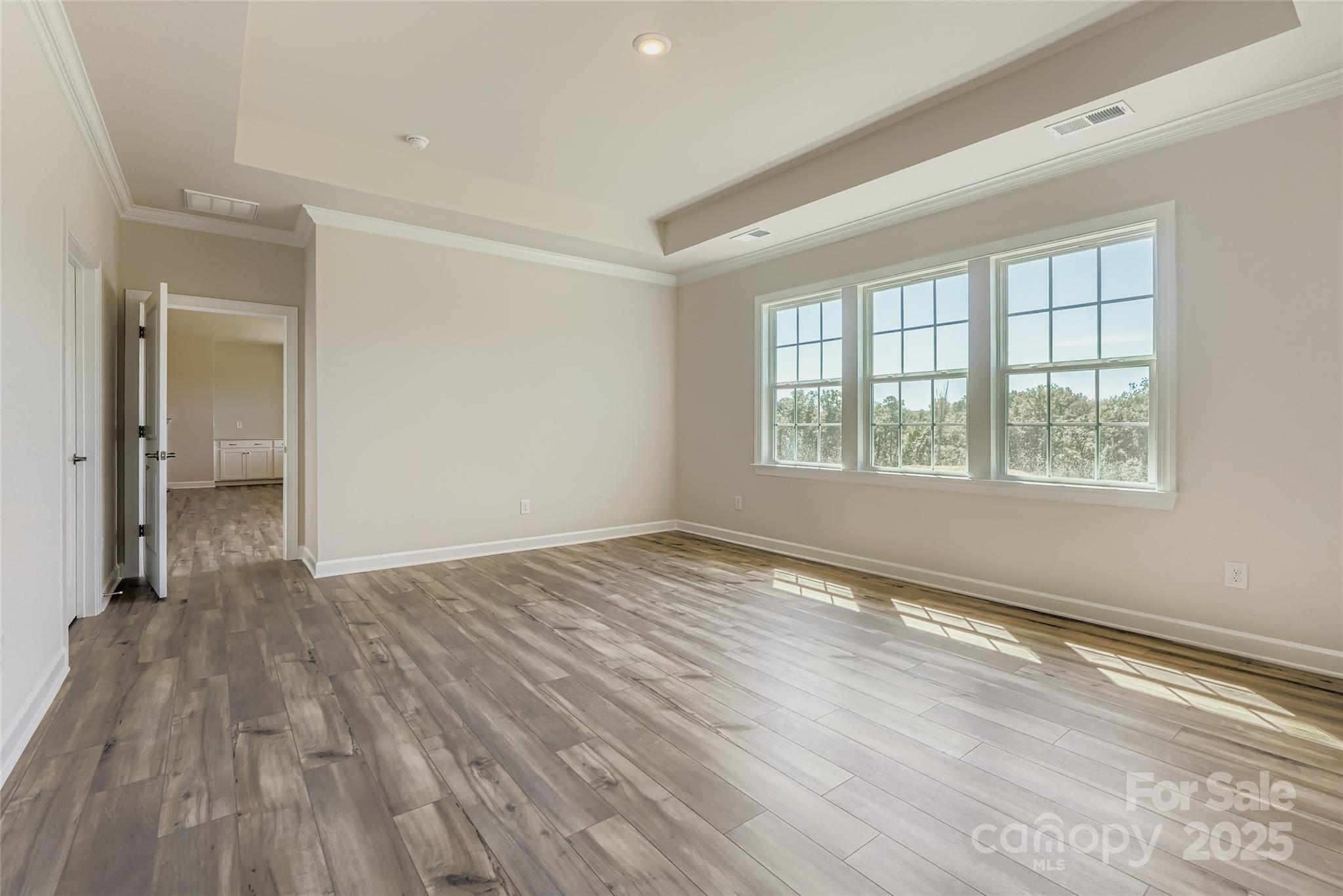 Roselyn - Residential