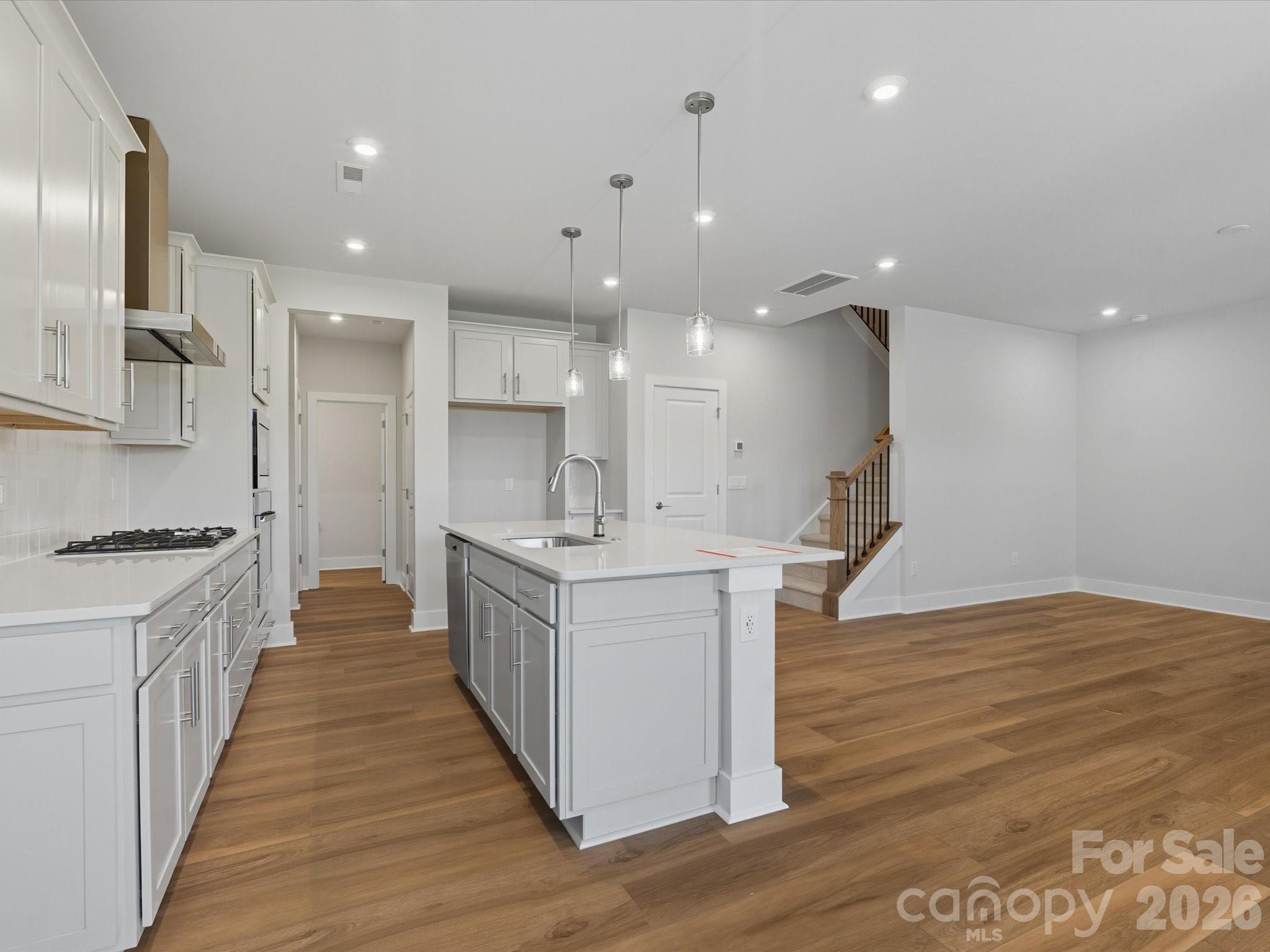 Seven Oaks - Residential