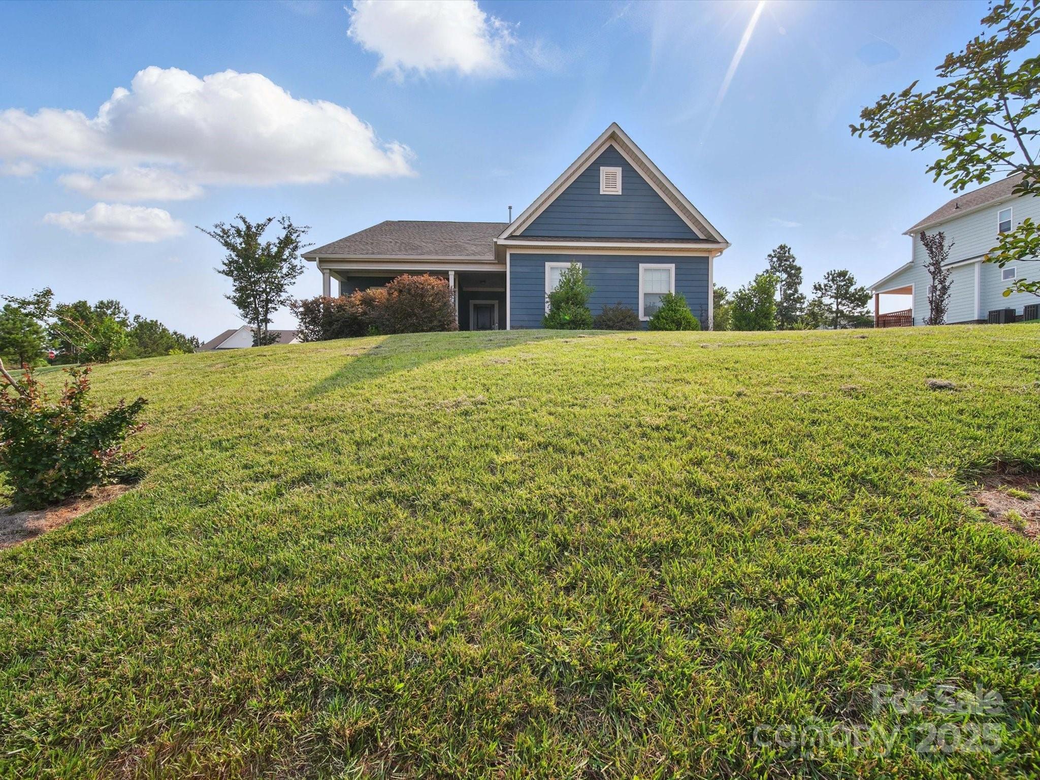 11225 Island View Lane
