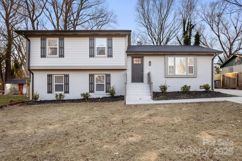 6133 Eagle Peak Drive Charlotte NC 28214