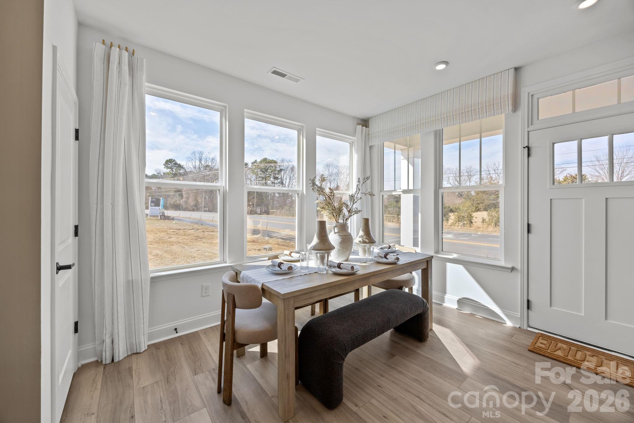 ODELL PARK - Residential