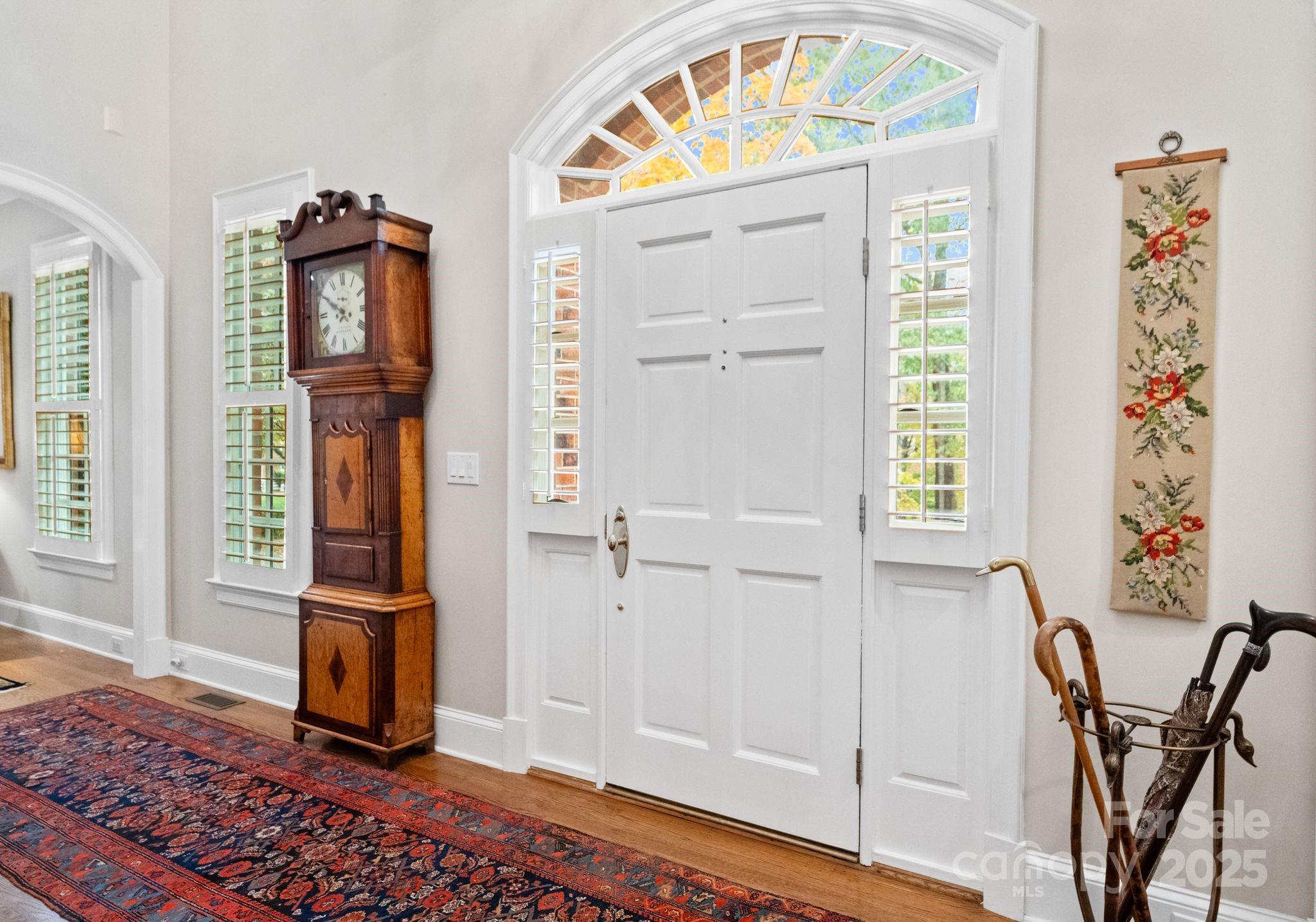 5006 Fairlawn Crescent Court