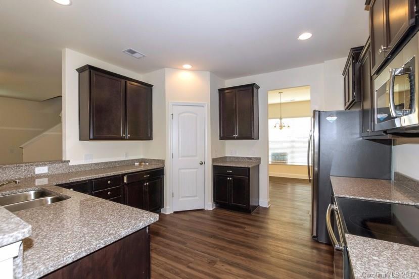 Amber Leigh - Residential Lease