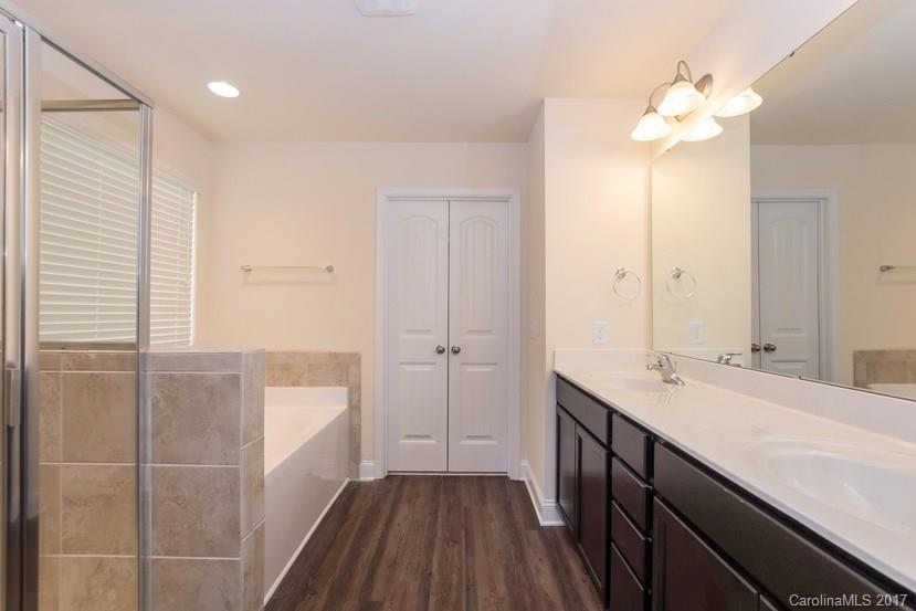 Amber Leigh - Residential Lease