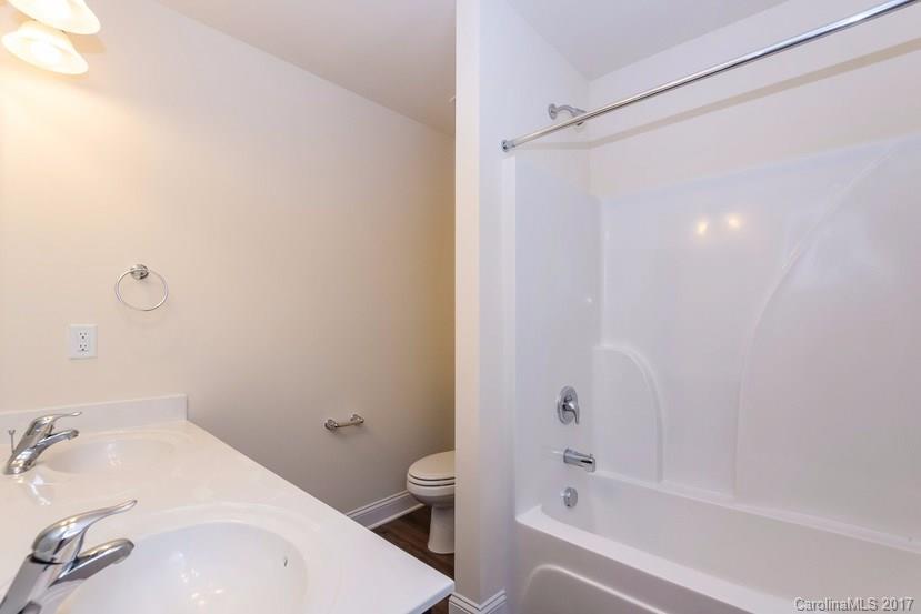 Amber Leigh - Residential Lease