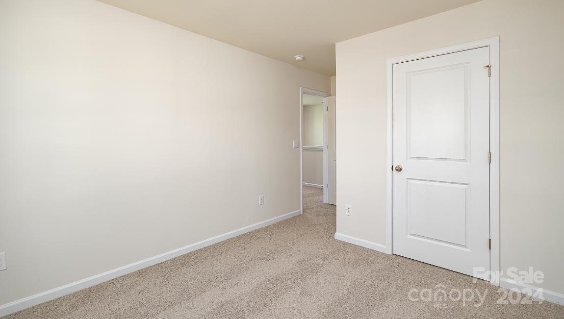 Falls at Hickory - Residential