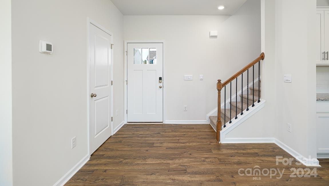 Falls at Hickory - Residential