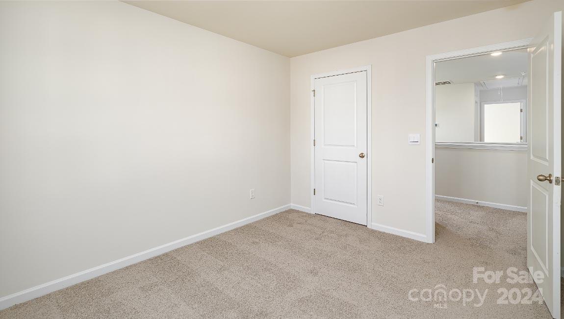 Falls at Hickory - Residential