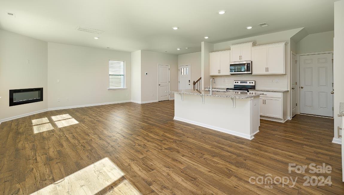 Falls at Hickory - Residential