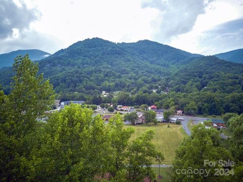 A home in Maggie Valley