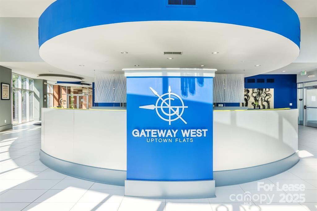 902 West Fourth Street Cedar