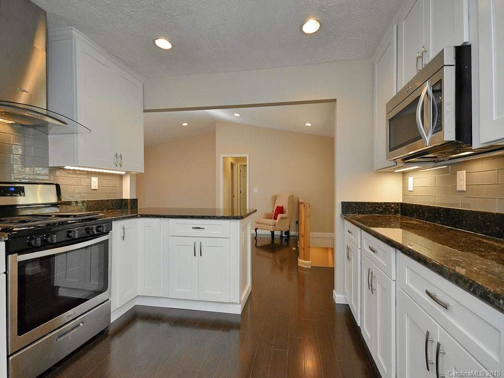 Haywood Knolls - Residential