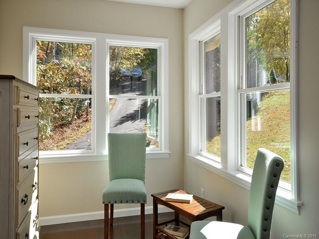 Haywood Knolls - Residential